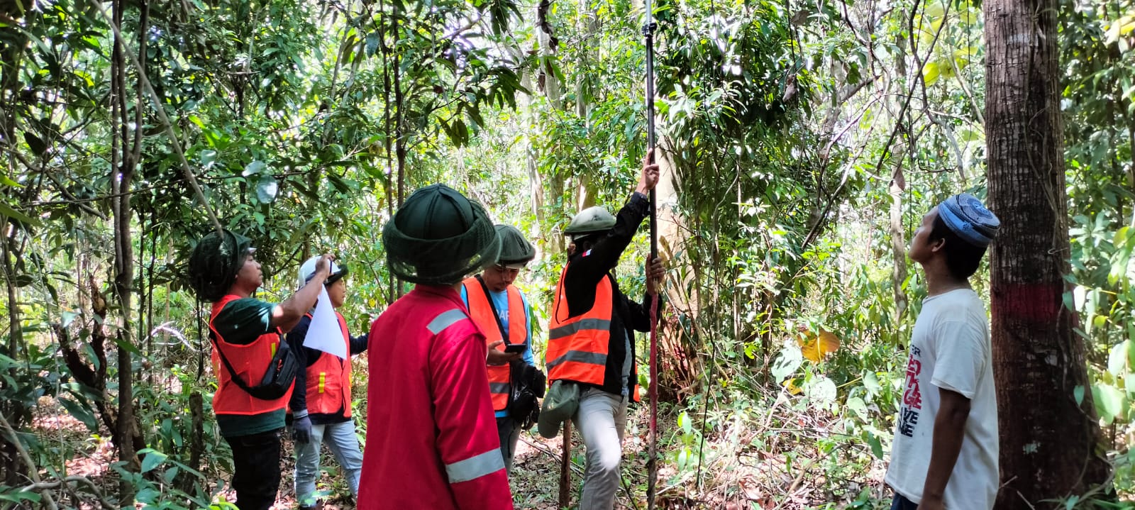 Location Determination and Land Acquisition Planning Documents — Penlok Bahodopi & Penlok/LARAP-FEL3 (ESIA) Pomalaa